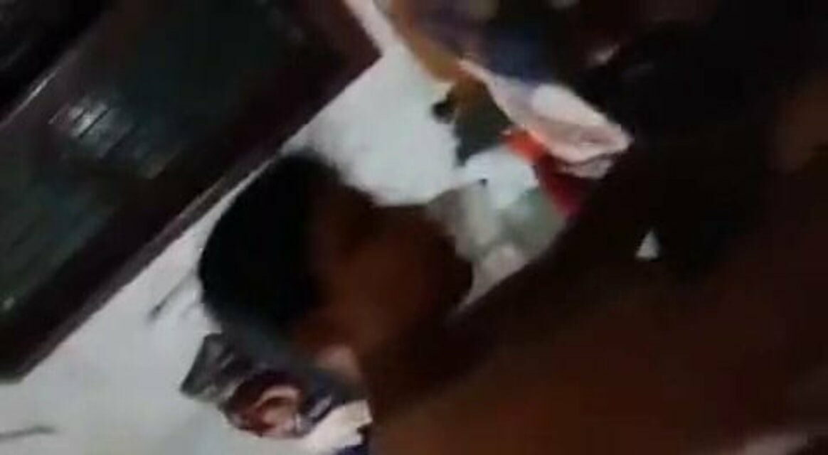 Homemade sex clip of horny marathi aunty