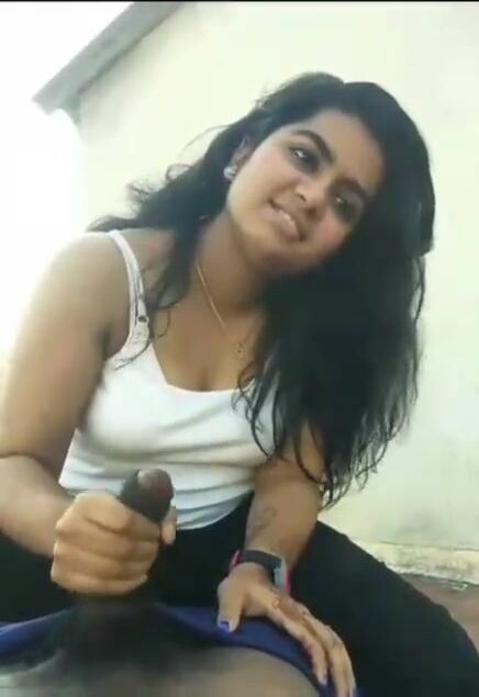 Bindast hot pune wife shaking big black lund