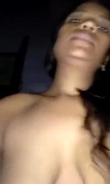 Marathi village bhabhi enjoys warm cock!