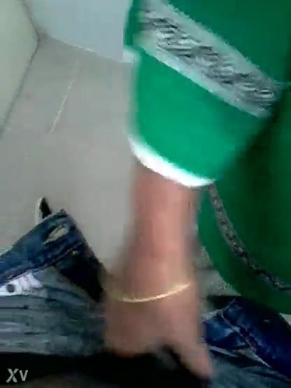 Real marathi kamwali giving handjob to owner